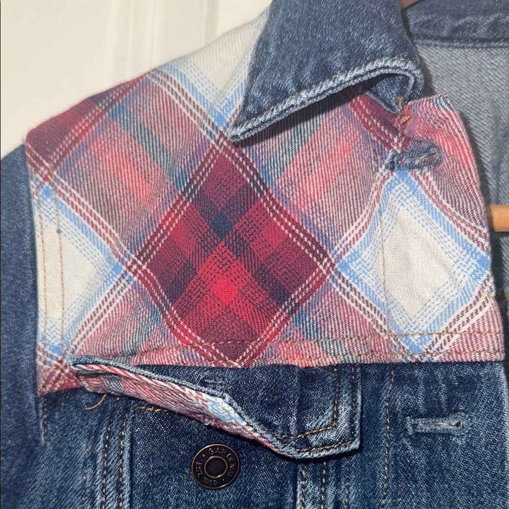 Gap + Pendleton Denim Jacket With Plaid Accents - image 3